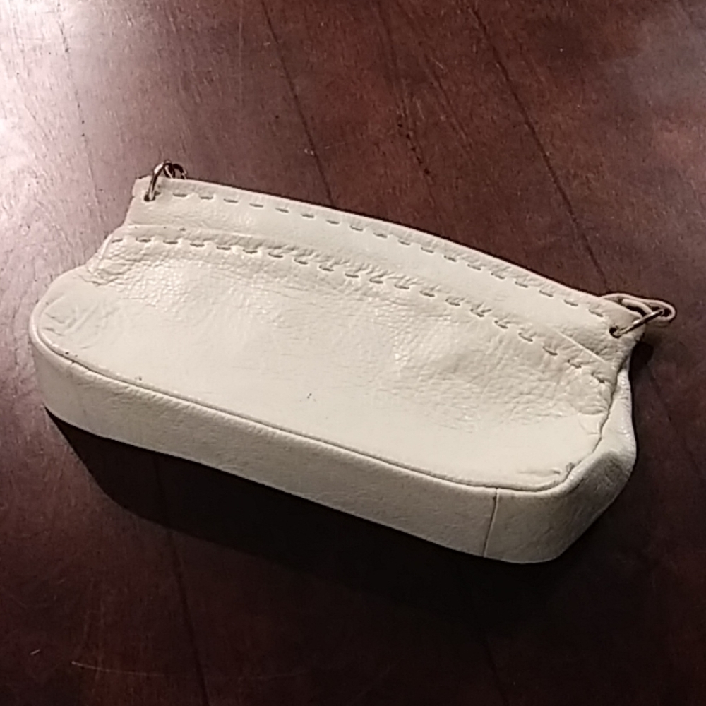 Ganson White leather purse